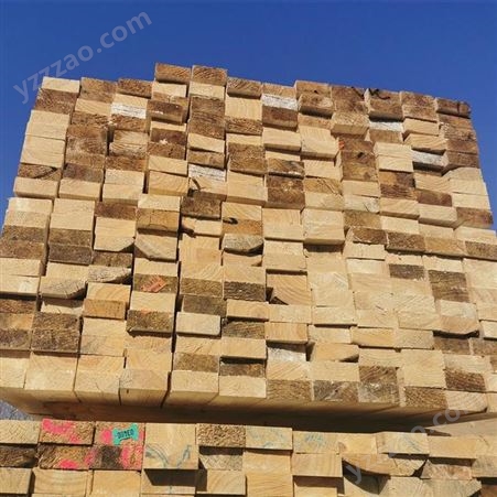 建筑木方加工 15x15木方 辐射松建筑方木价格
