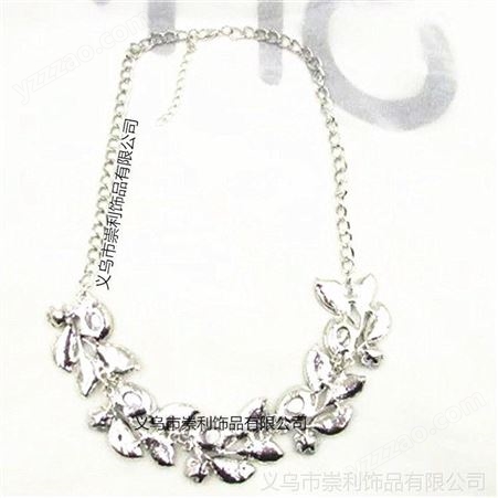 韩版新款时尚合金项链 三片点钻树叶旁边镶亚克力锁骨链