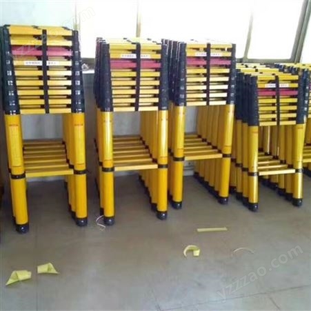 厂家供应竹节梯 便携式户外伸缩梯 轻质稳固伸缩梯子