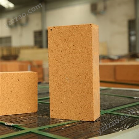 三级高铝砖 河南耐火材料 强度高 气孔低 荷重软化高