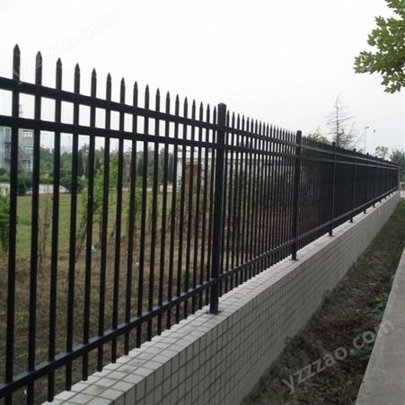格拉瑞斯锌钢围墙护栏厂 现货直销庭院铁艺围栏 单位厂区围墙围栏报价