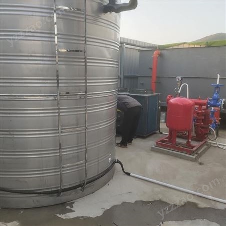 工地热水系统 空气能热泵热水系统 亿家人300人用空气源热水器