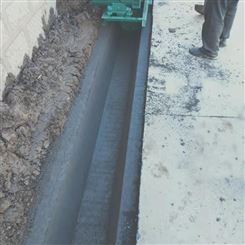 水利U型渠道设备渠道混凝土衬砌机拖拉机开渠机梯形来图定制