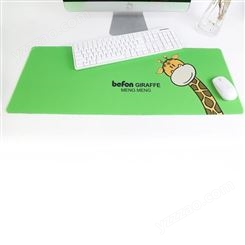 得印(befon)歪脖鹿 卡通笔记本鼠标垫 电脑鼠标垫 办公桌面写字垫 加大加厚锁边桌面鼠标垫 游戏鼠标垫