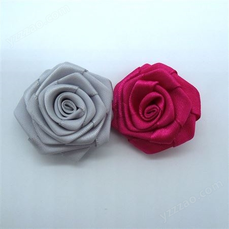 臻至涤纶丝带花瓣玫瑰花朵可定做 布艺花朵胸花 色丁丝绸玫瑰花苞