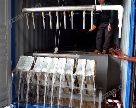 125吨盐水块冰机 冰块机 厂家供应块冰机  盐水池集装箱块冰机大型制冰工厂农业渔业保鲜设备